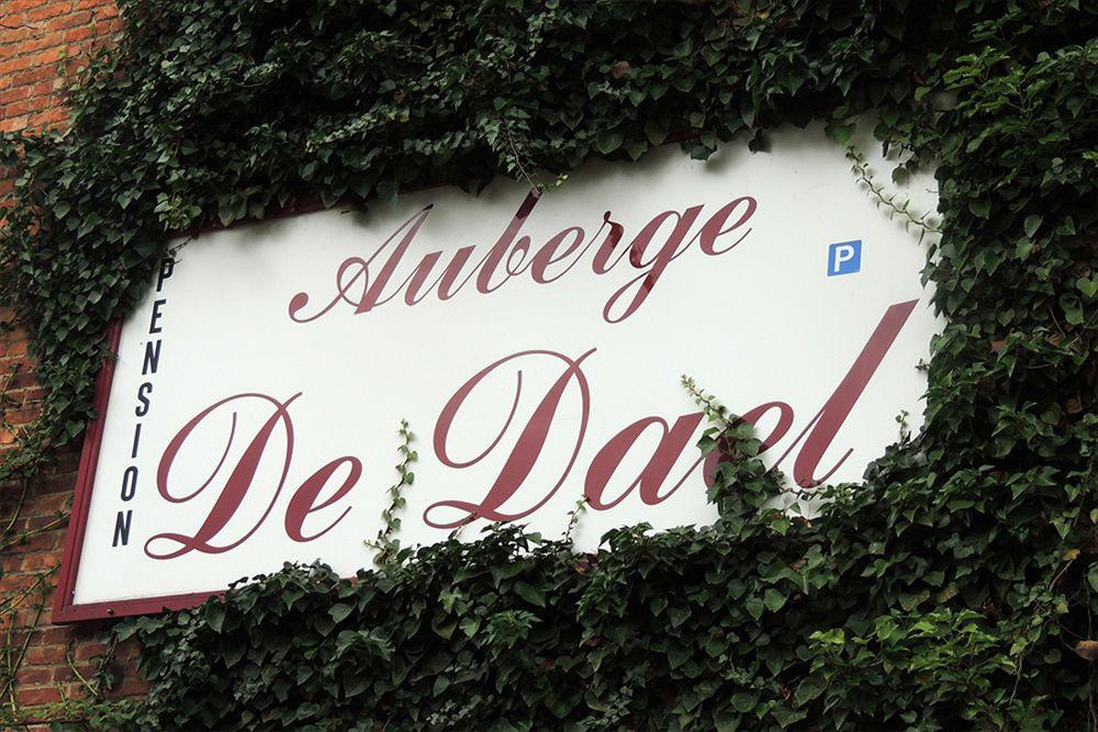 Bed & Breakfast De Dael 2*